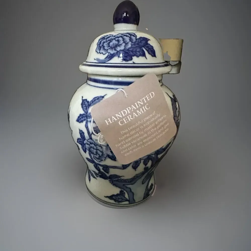 Blue & White Ceramic Rose Ginger Jar Vase Lid Decorative Chinoiserie NWT 8” Tall
